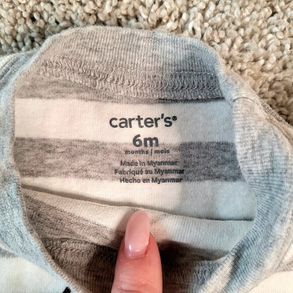 Carter’s Brand 2-Piece Set- Size 3-6 Months - Picture 2 of 2